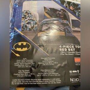 Batman DC Comics 4-Piece Toddler Bed Set Pillowcase Quilt Fitted Flat Soft NIP